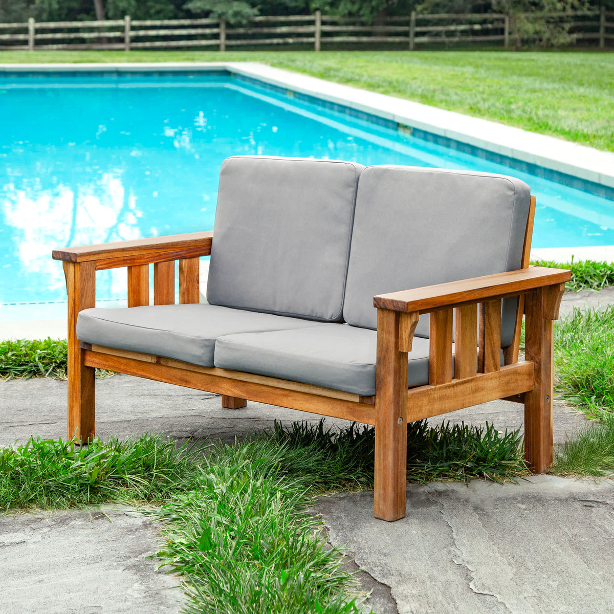 G78204 Martha Stewart Kids Outdoor Couch 2600