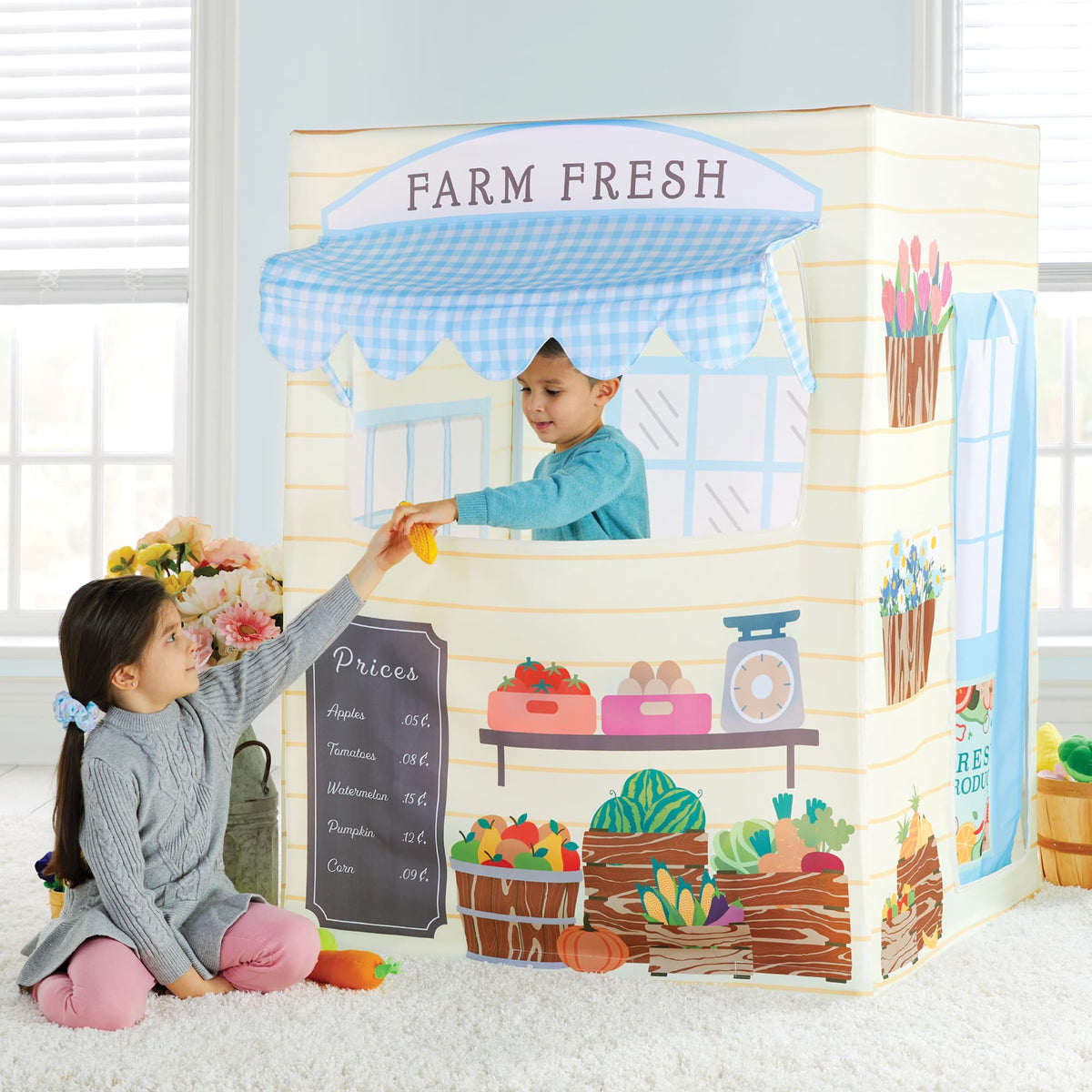 G78103 Martha Stewart Play Tent Farmers Market Lifestyle Main