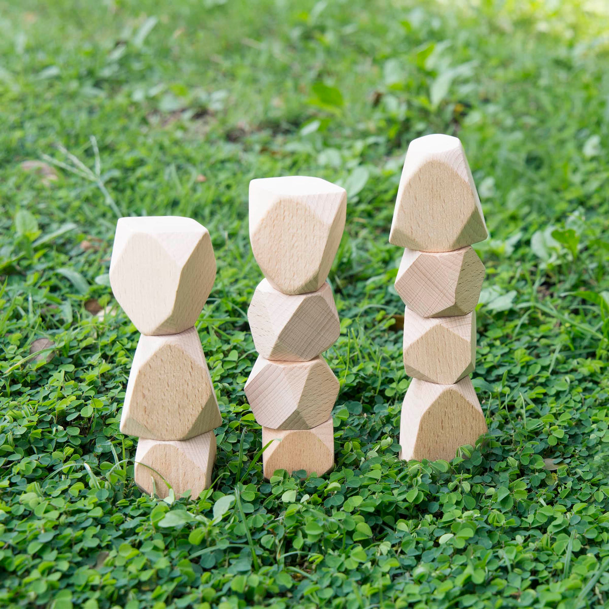 G6772 Wooden Stackers Standing Stones 4