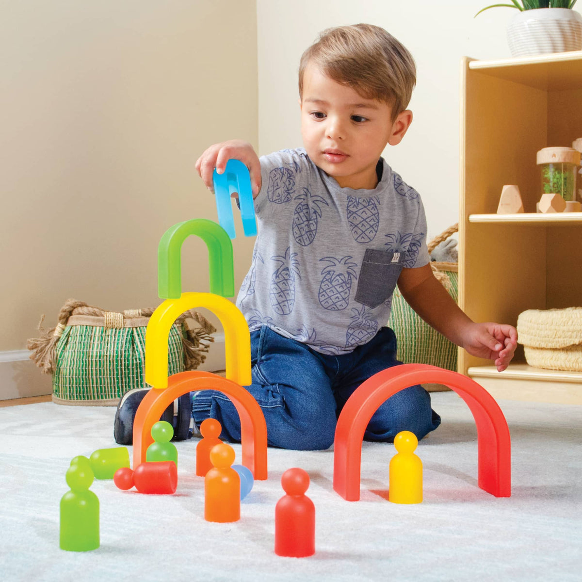 G7498 Discovery People Rainbow Lifestyle 1 | Rainbow