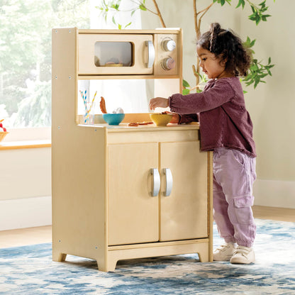 G80435 EdQ Kitchen Microwave and Cupboard Natural Lifestyle 5370 | Natural